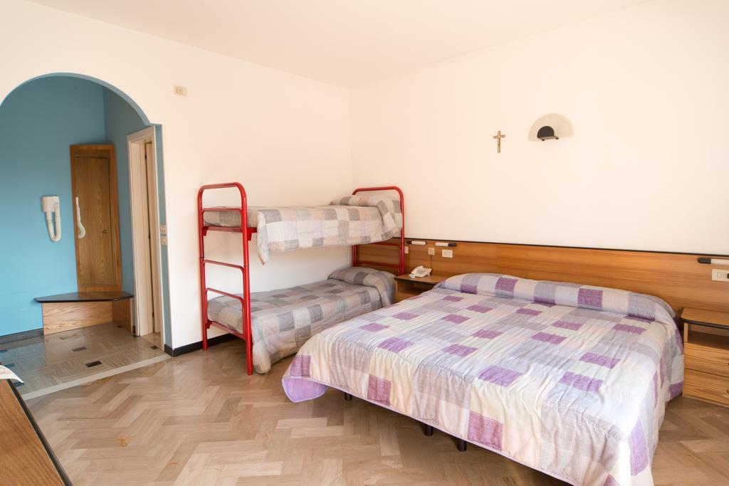 Hotel Crocenzi San Marino Eksteriør billede